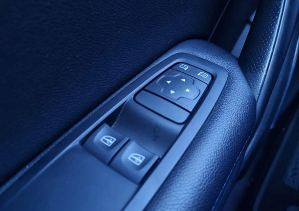 Renault Megane cena 46900 przebieg: 61362, rok produkcji 2019 z Przedecz małe 326